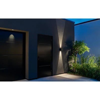 Seinävalaisin Artes Black 3000K - KarelianStore